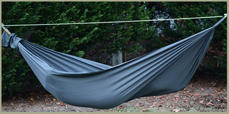 LITE WEIGHT SPRING AND SUMMER CAMP HAMMOCK!